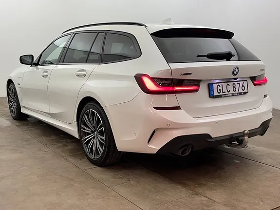 BMW 330E 2022 photo 4
