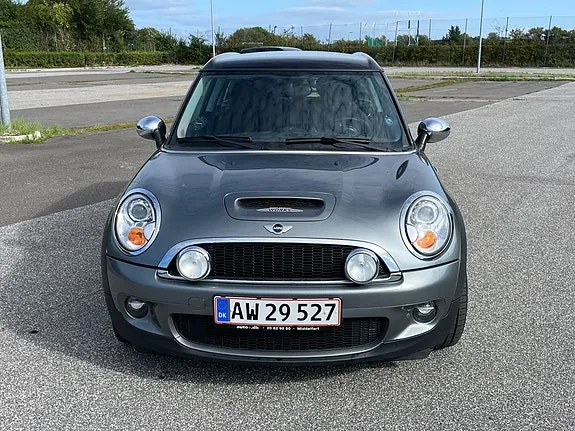Mini John Cooper Works 2010 photo 2
