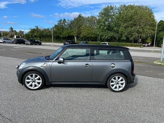 Mini John Cooper Works 2010 photo 3