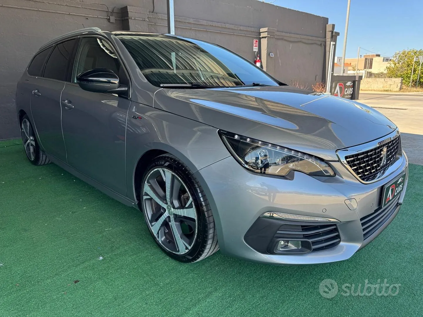 Peugeot 308 2020 photo 3