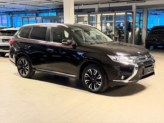 Mitsubishi Outlander 2016 photo 4