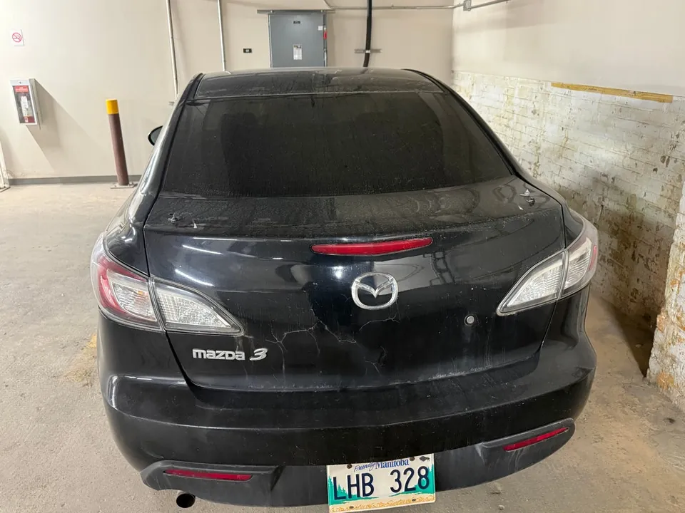 Mazda 3 2011 photo 4
