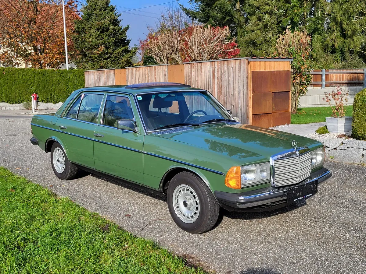 Mercedes-Benz W123