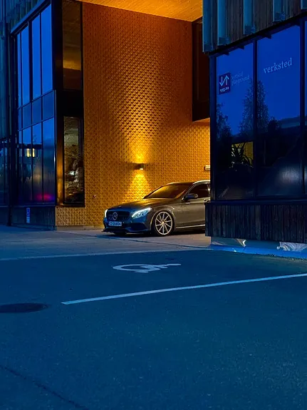 Mercedes-Benz C350 E