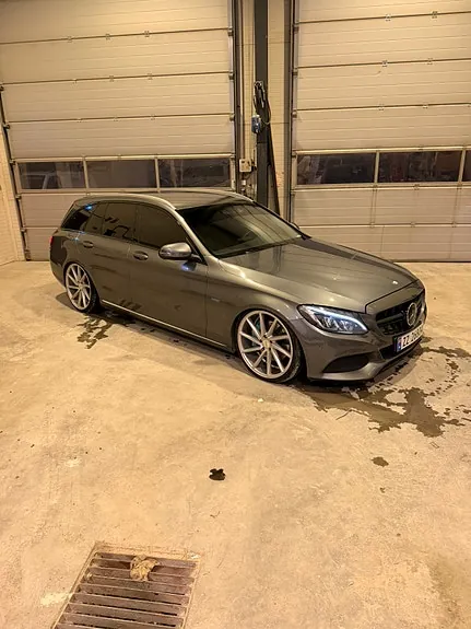 Mercedes-Benz C350 E 2016 photo 4
