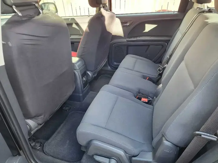Dodge Journey 2010 photo 5
