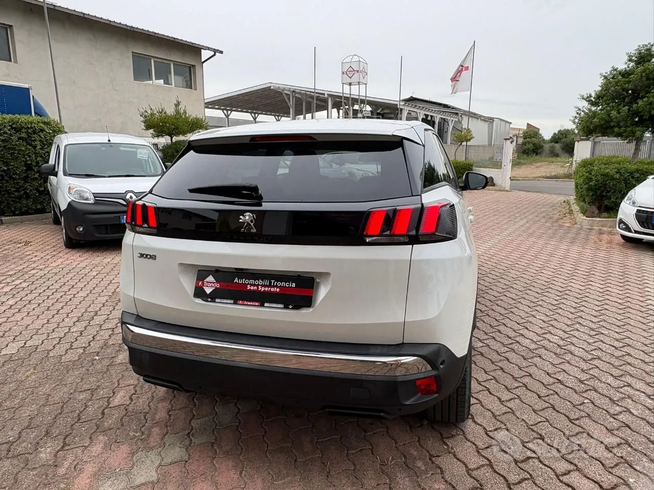 Peugeot 3008 2020 photo 3