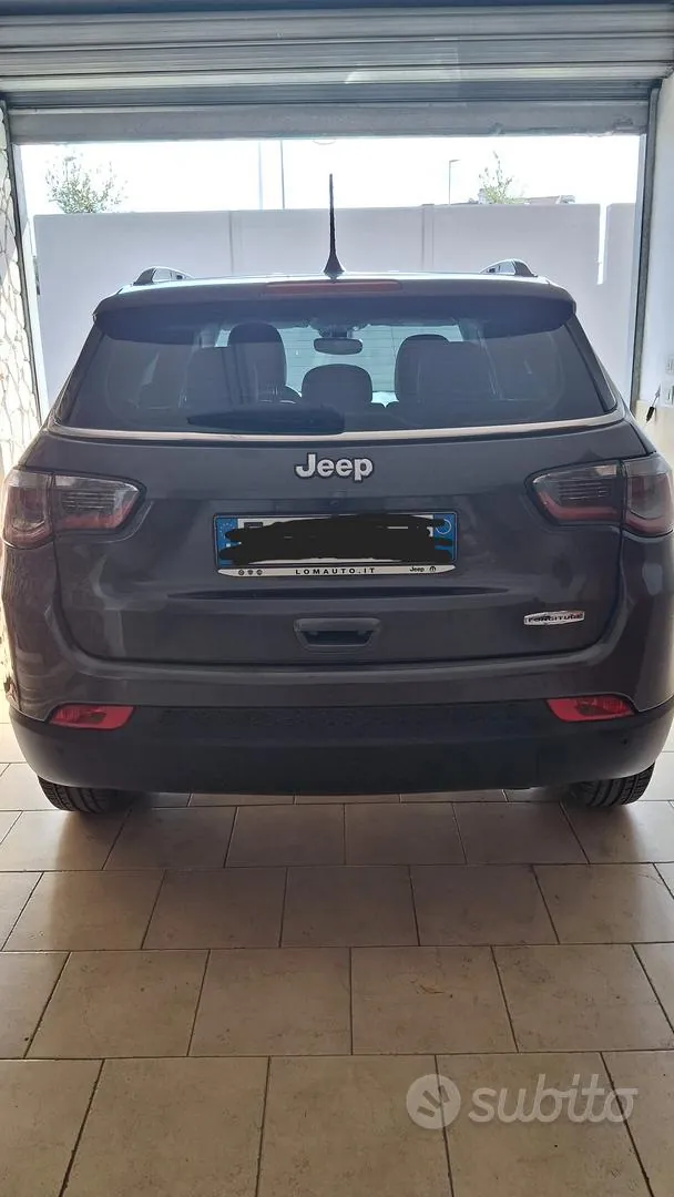 Jeep Compass 2017 photo 2