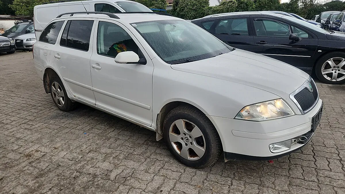 Skoda Octavia 2005 photo 3