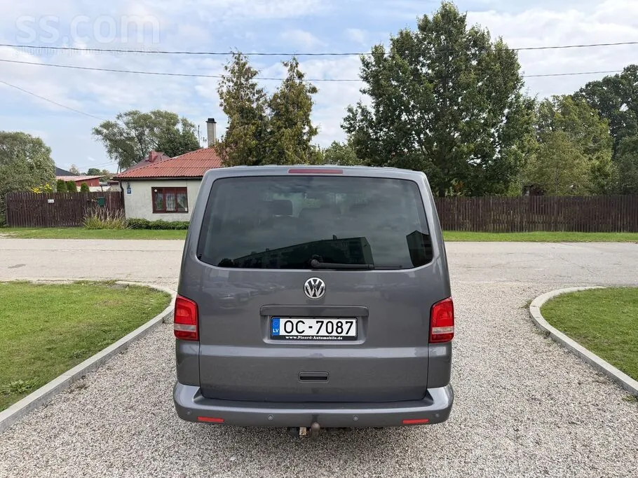 Volkswagen Caravelle 2010 photo 5