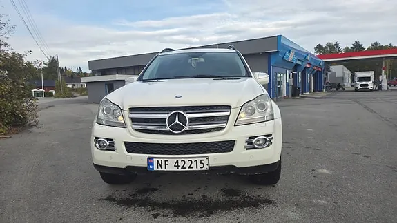 Mercedes-Benz Gl320