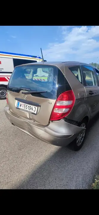 Mercedes-Benz A-Class 2006 photo 2