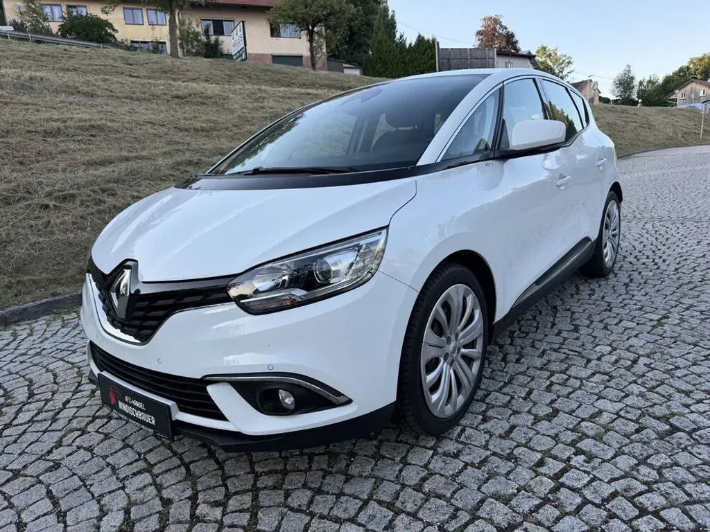 Renault Scenic 2018 photo 2