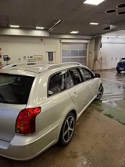 Toyota Avensis 2006 photo 3