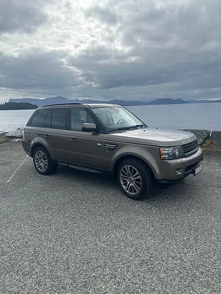 Land Rover Range Rover 2010 photo 3