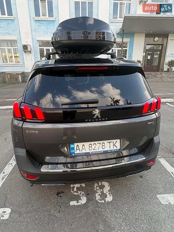 Peugeot 5008 2018 photo 2
