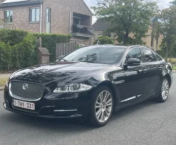 Jaguar Xj