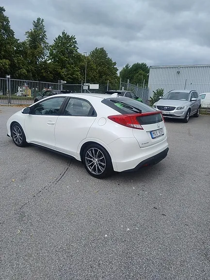 Honda Civic 2012 photo 3