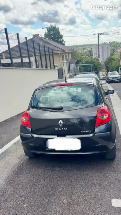 Renault Clio 2006 photo 3