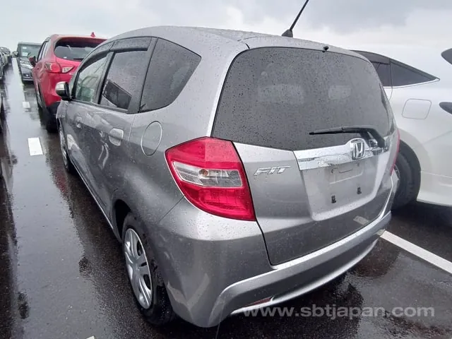 Honda Fit X 2011 photo 3