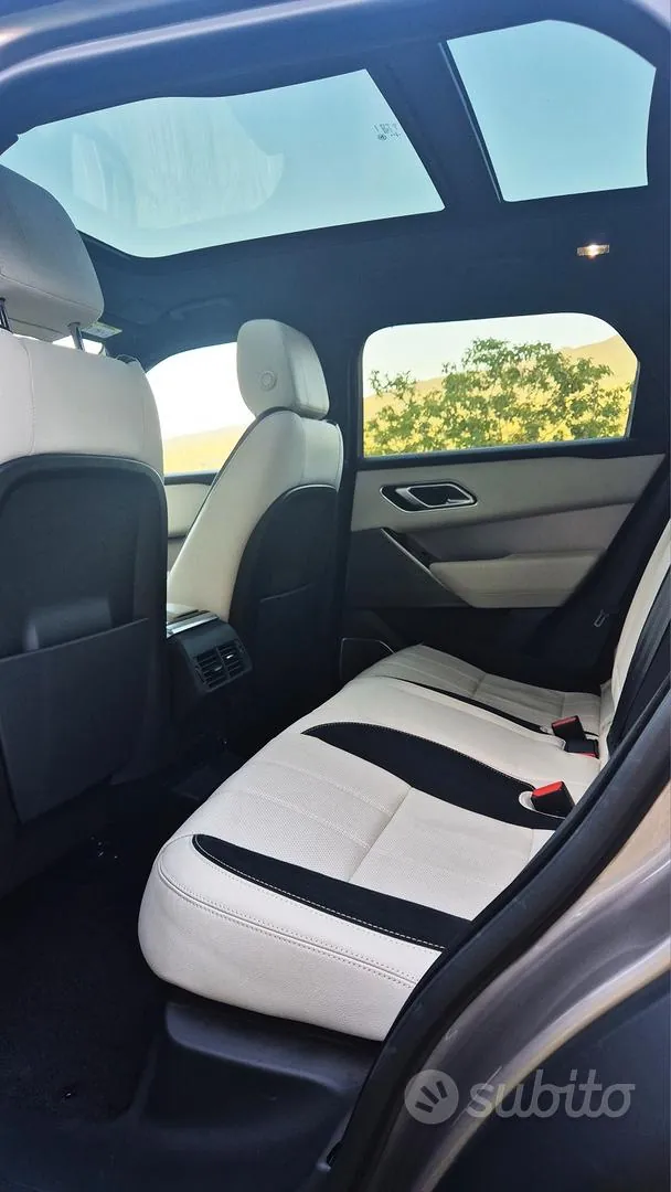 Land Rover Range Rover Velar 2021 photo 5