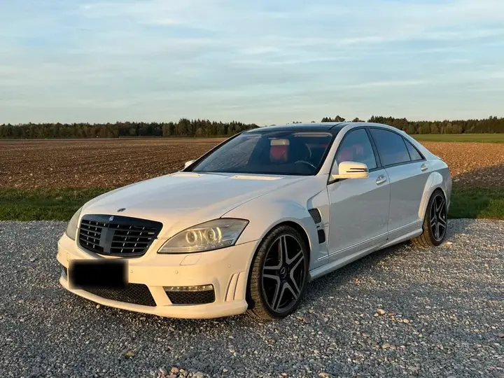Mercedes-Benz S 500