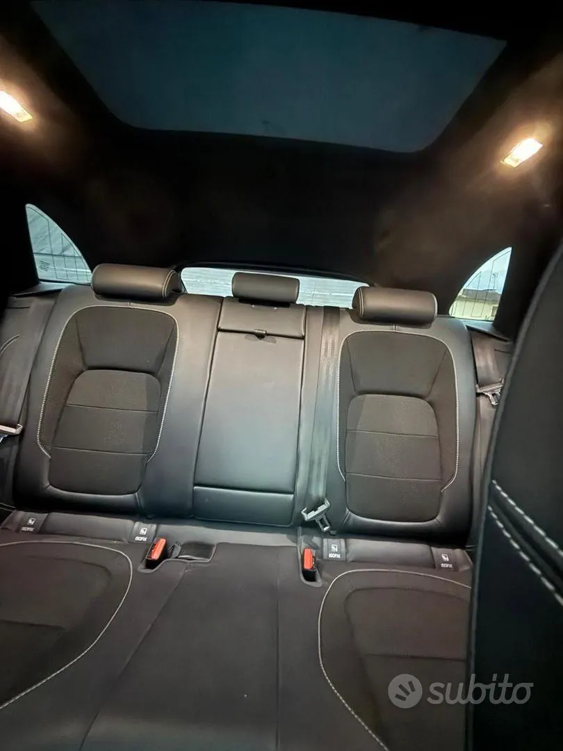 Jaguar F-Pace 2017 photo 5