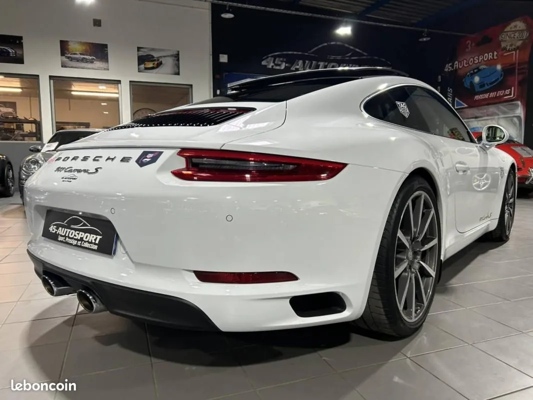 Porsche 911 2016 photo 2