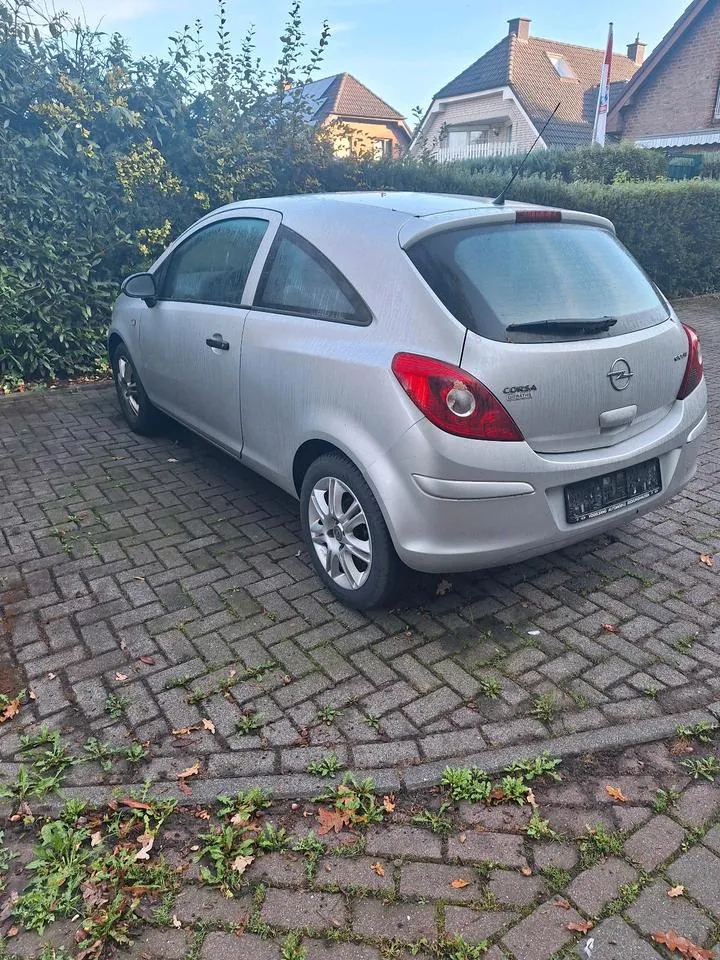 Opel Corsa D
