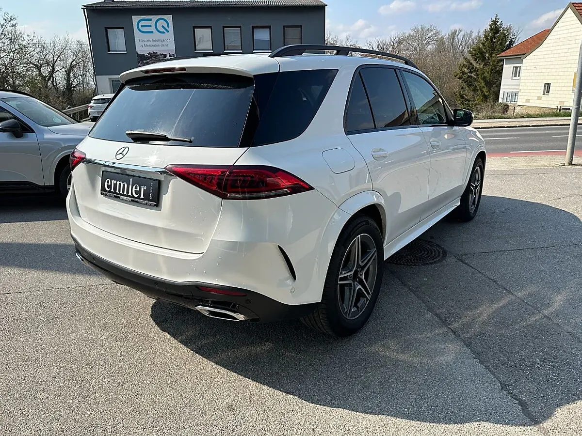 Mercedes-Benz Gle-Class 2023 photo 4