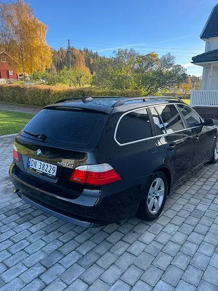 BMW 520D 2009 photo 3