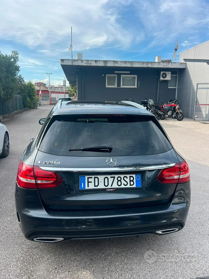 Mercedes-Benz C 2016 photo 5