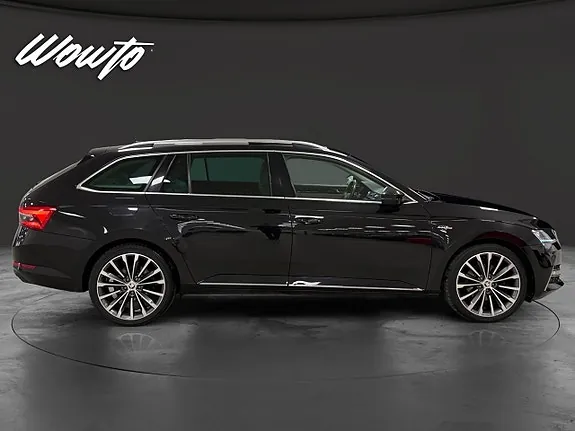 Skoda Superb 2023 photo 3