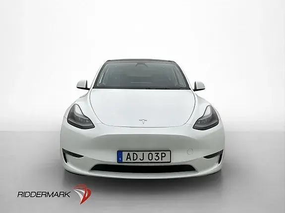 Tesla Model Y 2023 photo 3