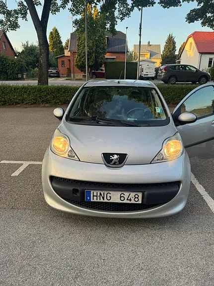 Peugeot 107 2009 photo 4