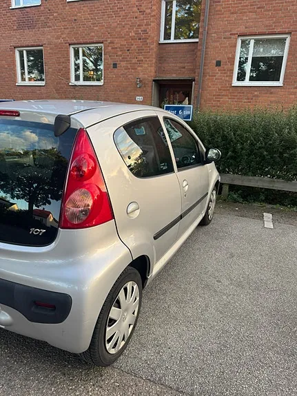 Peugeot 107 2009 photo 3
