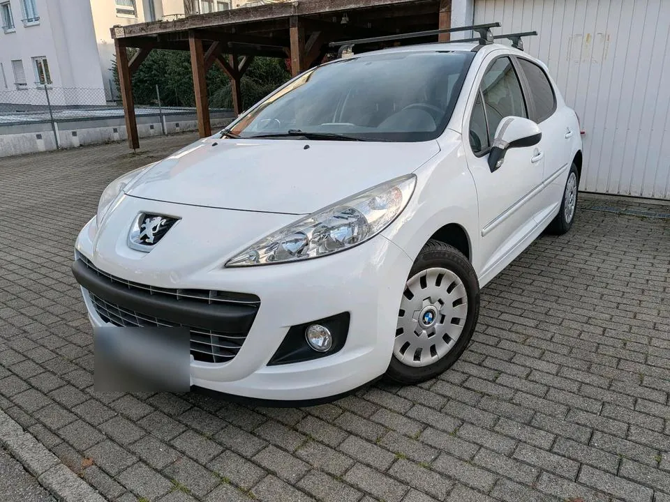 Peugeot 207