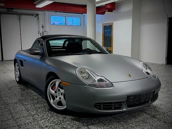 Porsche Boxster S 2000 photo 2