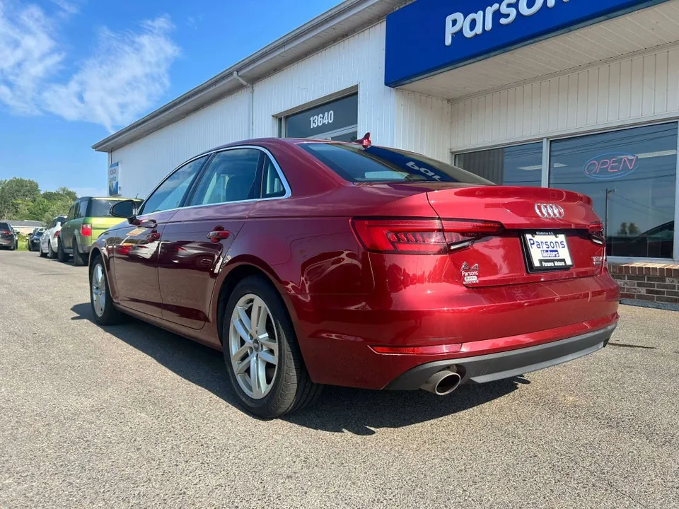 Audi A4 2017 photo 3