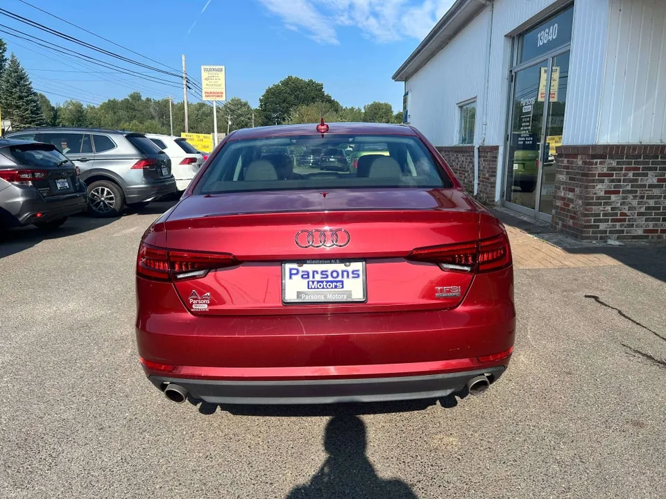 Audi A4 2017 photo 4