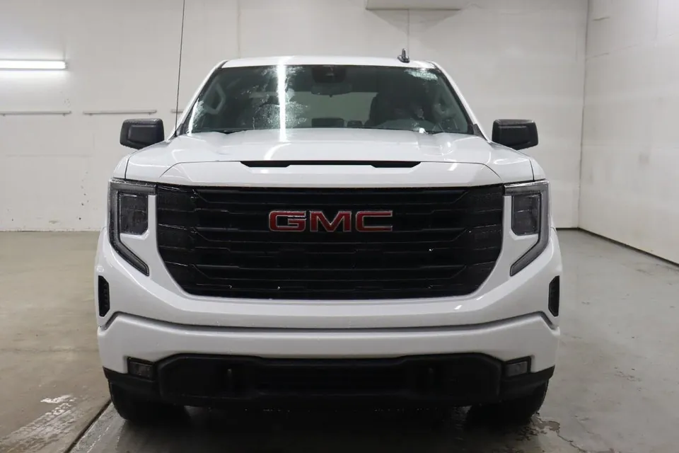 GMC Sierra 1500 2026 photo 3