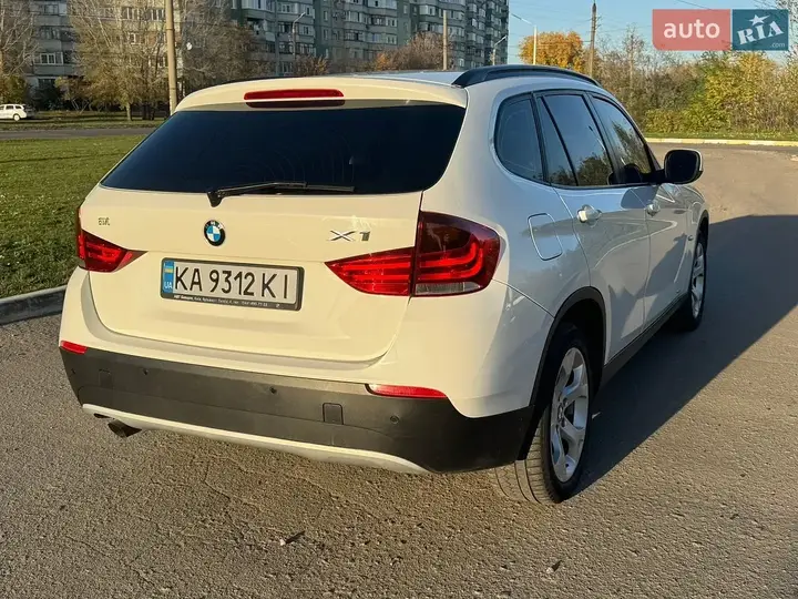 BMW X1 2012 photo 4