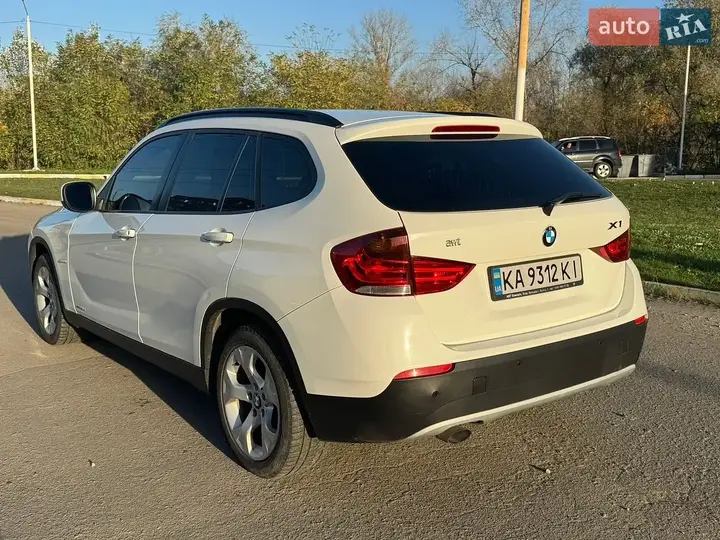 BMW X1 2012 photo 5