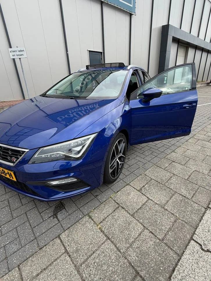 Seat Leon 2018 photo 2