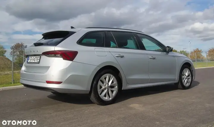 Skoda Octavia 2021 photo 5