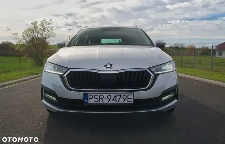 Skoda Octavia 2021 photo 3