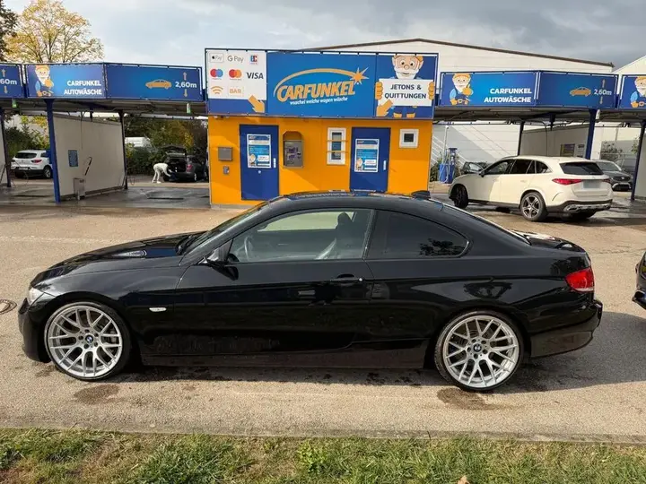 BMW 335I