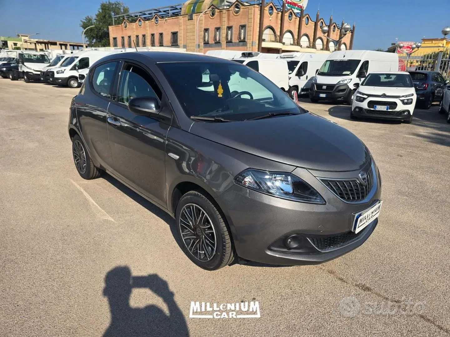 Lancia Ypsilon 2022 photo 2