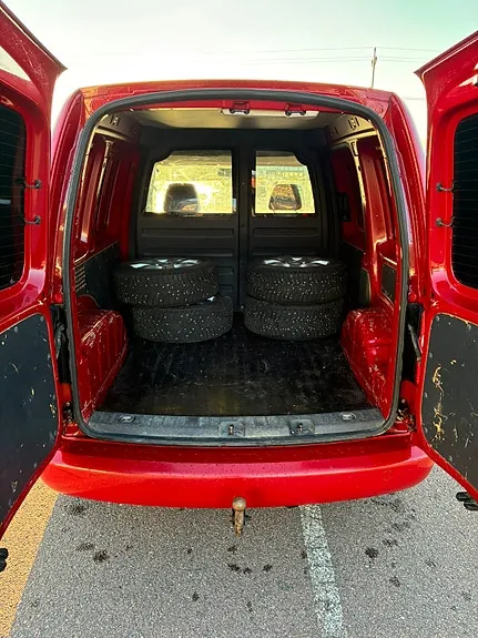 Volkswagen Caddy 2011 photo 3