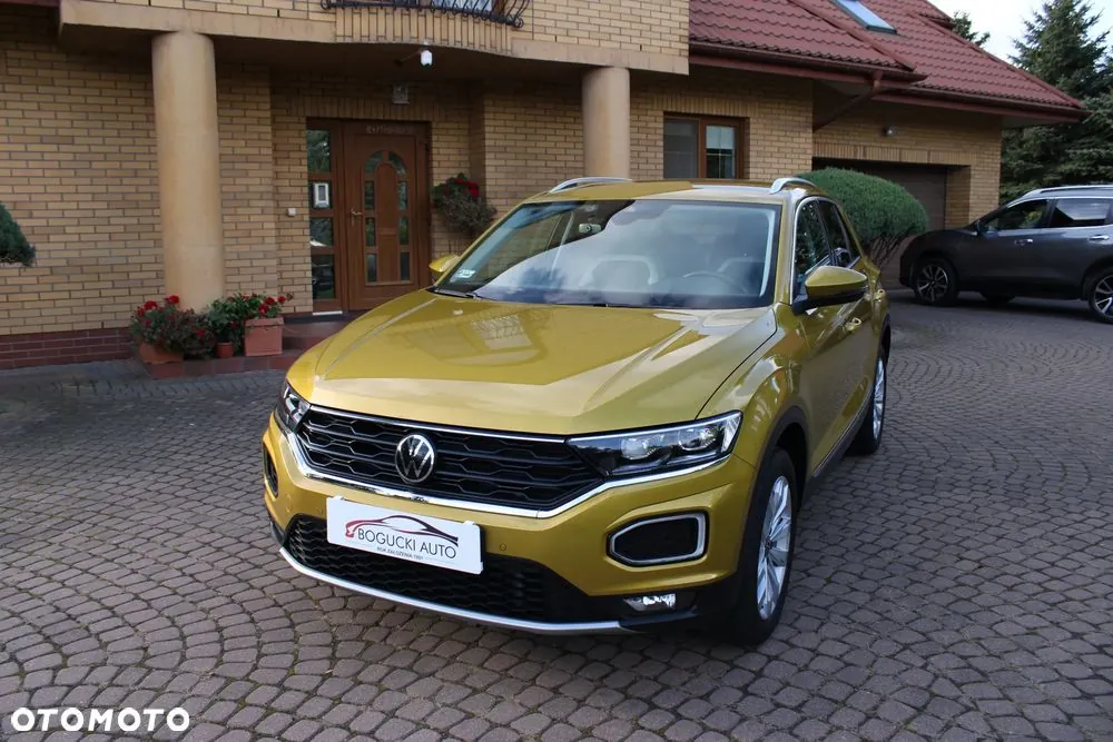 Volkswagen T-Roc 2021 photo 2